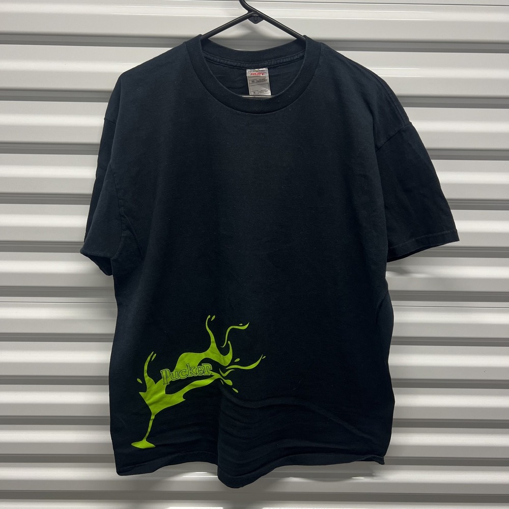 Fruit of the Loom DeKuyper Pucker T-Shirt XL Mens Black Neon Green Graphic Promo — photo 3